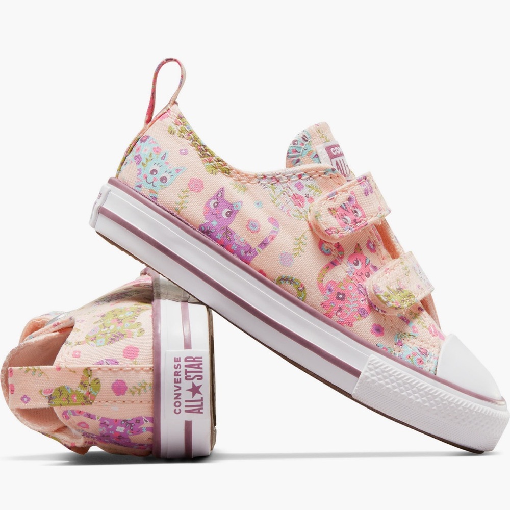 Converse Kids Sneakers in Floral and Cat Print